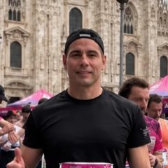 Alan Salvatico en la salida de un maratón en Milán